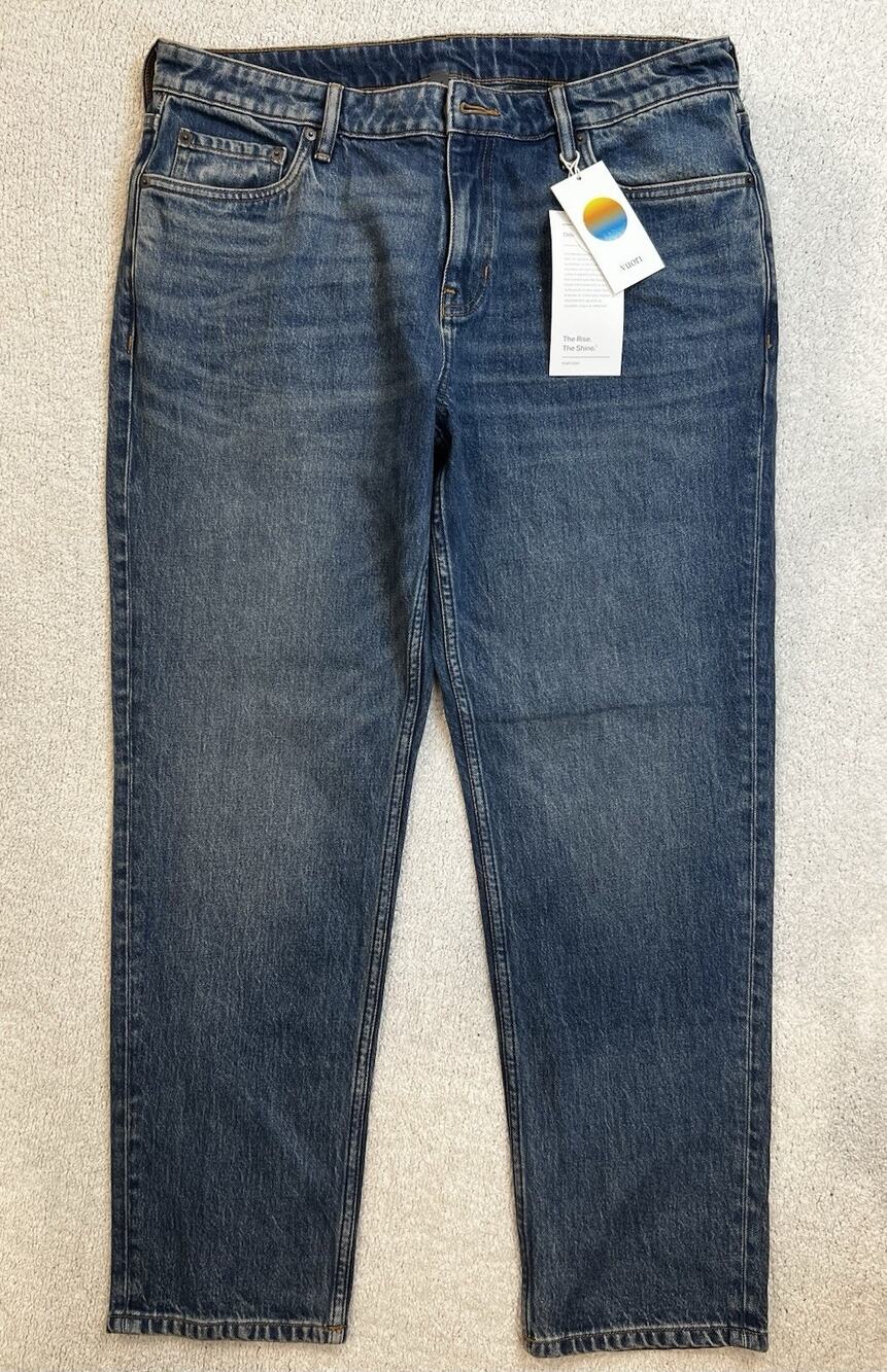 Vuori Vintage Jean Classic Size 36x30 Medium Wash Denim Mens NWT